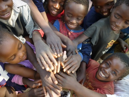 mushili_health_center_zambia_children_hands