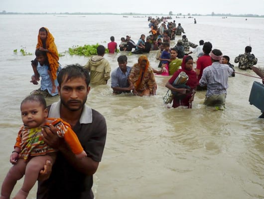 flood_refugees2.jpg